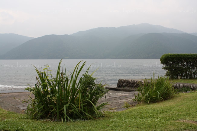 отель The Prince Hakone озеро