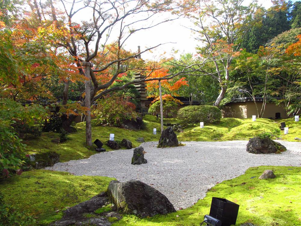 Японский сад храма Энцу-ин